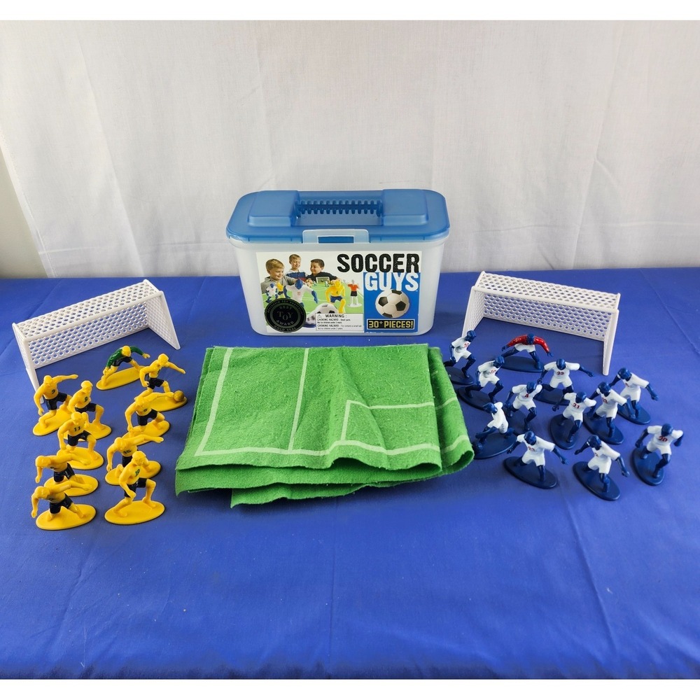 2005 Kaskey Kids Soccer Guys Blue & Yellow with Goals Field Players See Desc.